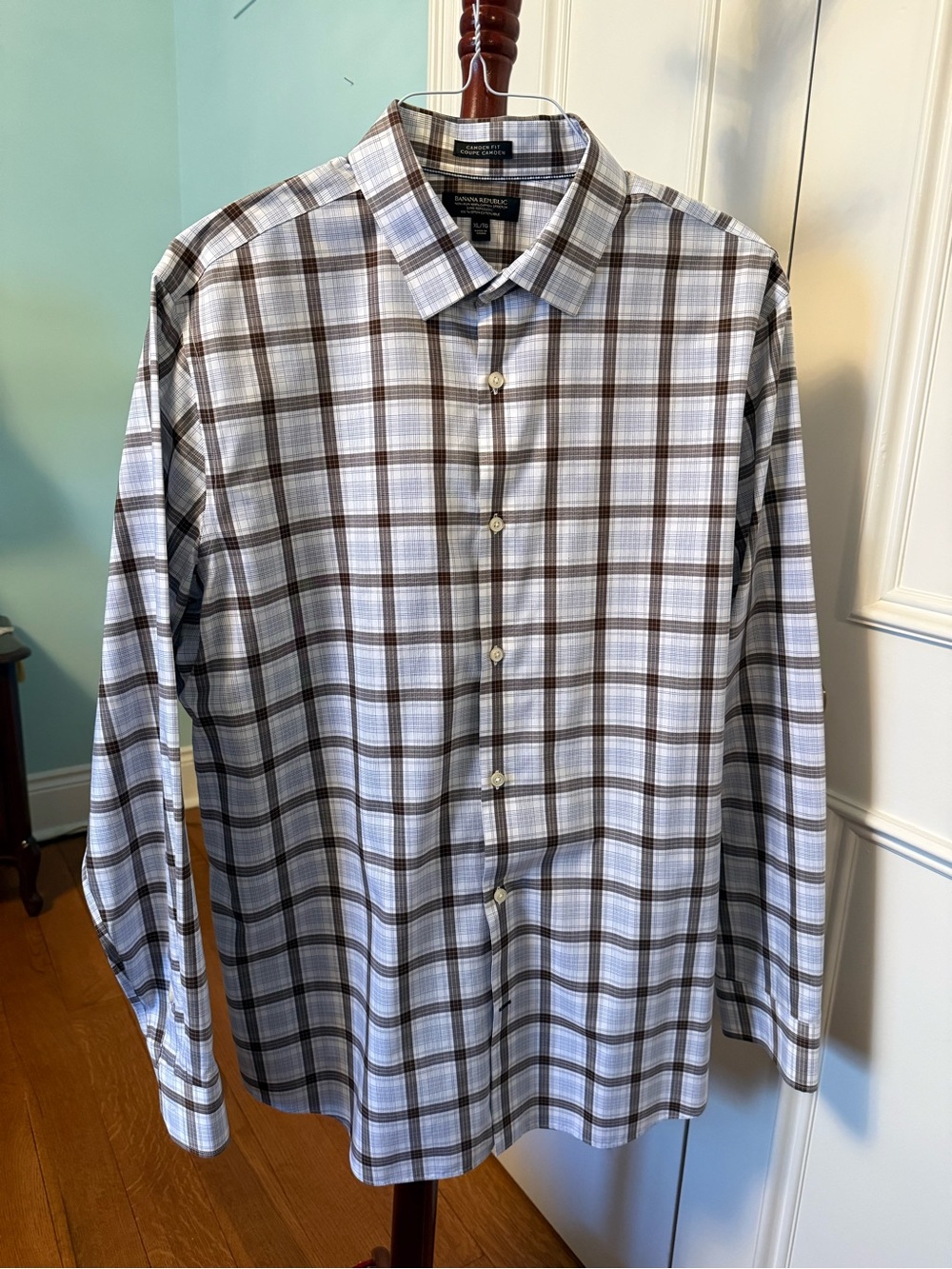 Banana Republic Men’s Button-Down Plaid Shirt - White, Brown & Blue